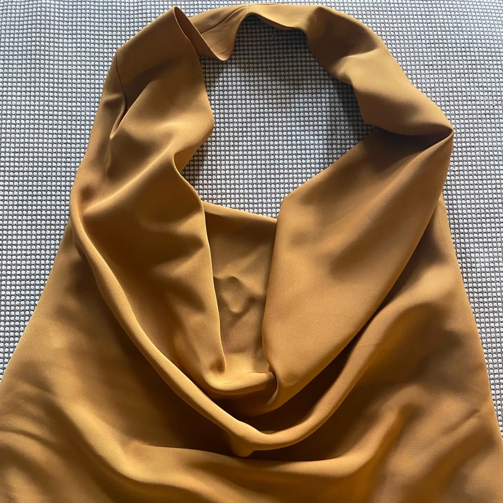 Brand Beautiful New Zara Halter Top Size M